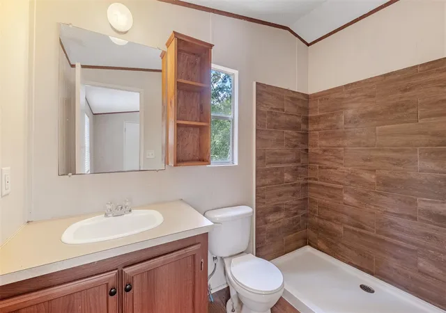 5th image of 350 Oak Tree Dr, Pointblank, TX 77364 | MLS# 32217309