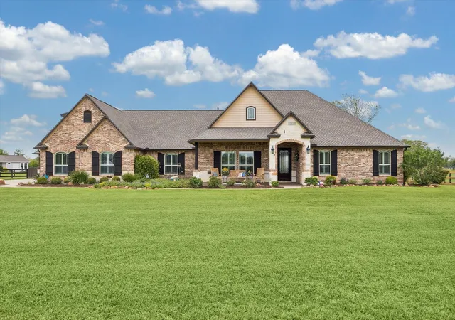 1st image of 17703 Cedar Hill Dr, Rosharon, TX 77583 | MLS# 52265612