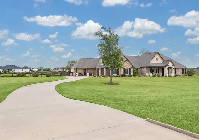 3rd image of 17703 Cedar Hill Dr, Rosharon, TX 77583 | MLS# 52265612