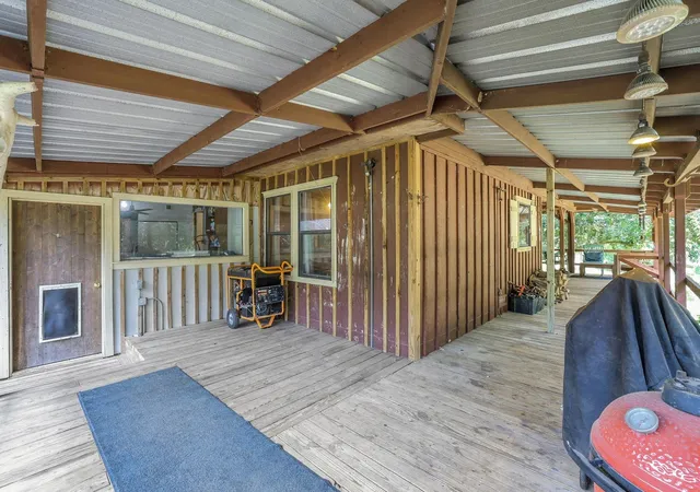 Photo 4 of Sale Pending at 550 Dogwood Rd, Cleveland, TX 77328 | MLS# 25613291 | Listing updated on 2026-09-21