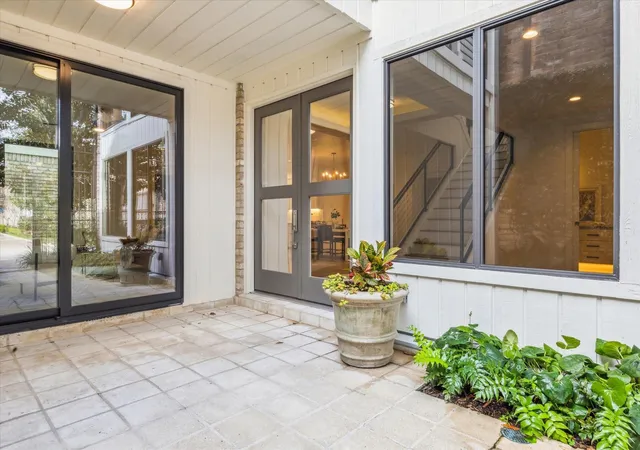 4th image of 40 River Hollow Ln, Houston, TX 77027 | MLS# 95363064