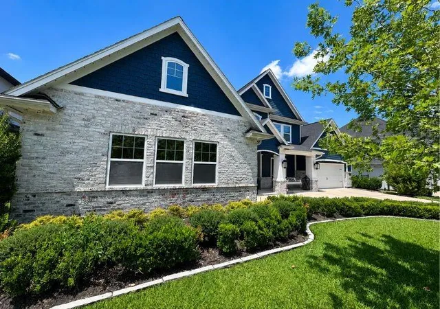 2nd image of 15 Quiet Mead Pl, Tomball, TX 77375 | MLS# 53562270