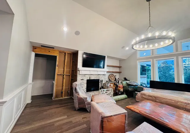 Photo 4 of Single family home for sale at 15 Quiet Mead Pl, Tomball, TX 77375 | MLS# 53562270 | Listing updated on 2026-08-16
