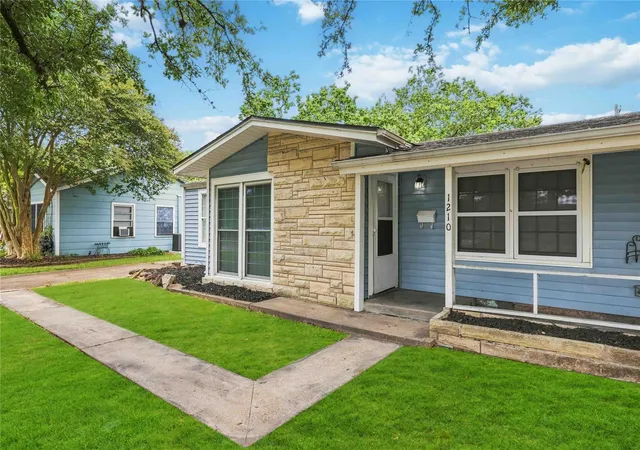 3rd image of 1210 14Th Ave N, Texas City, TX 77590 | MLS# 59577545