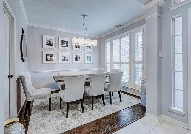 5th image of 1207 Campton Court, Houston, TX 77055 | MLS# 94916447