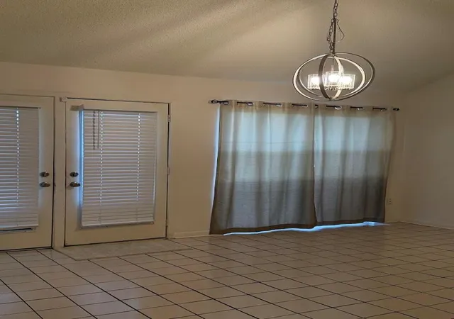 5th image of 1858 Veranda Dr, West Columbia, TX 77486 | MLS# 69158081