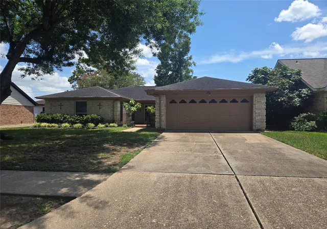 2nd image of 4314 Terlingua St, Pasadena, TX 77504 | MLS# 36887914