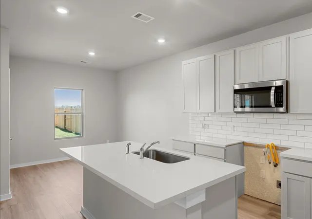5th image of 2910 Wind Cave Ln, Rosharon, TX 77583 | MLS# 50079548