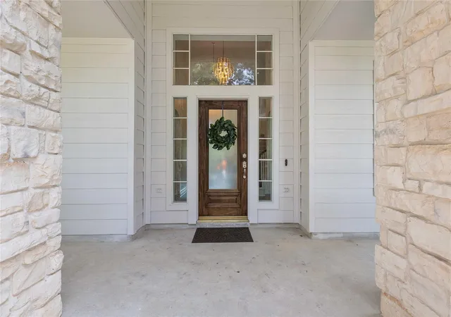 Photo 4 of Single family home for sale at 17802 White Oak Hl, Cypress, TX 77429 | MLS# 73480972 | Listing updated on 2026-09-18