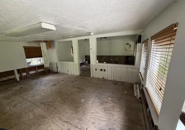 Photo 4 of Single family home for sale at 1813 Cvs Park, Kemah, TX 77565 | MLS# 38684034 | Listing updated on 2026-08-17