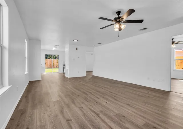 Photo 2 of Single family home for sale at 5239 Roth Forest Ln, Spring, TX 77389 | MLS# 19298658 | Listing updated on 2026-09-11