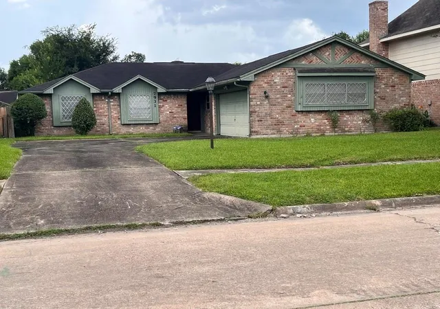 Photo 1 of Single family home for sale at 7931 Southmeadow Dr, Houston, TX 77071 | MLS# 62944737 | Listing updated on 2026-08-22