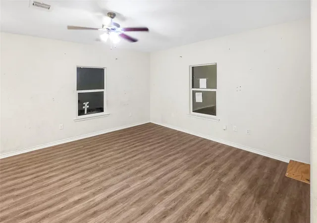 Photo 3 of Single family home for sale at 303 S 4th Street, Alvin, TX 77511 | MLS# 68498253 | Listing updated on 2026-08-22