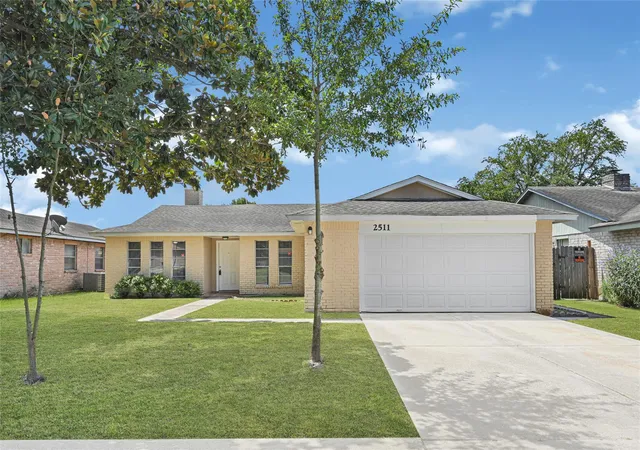 Photo 1 of Single family home for sale at 2511 Union Mill Rd, Houston, TX 77067 | MLS# 68027945 | Listing updated on 2026-09-24