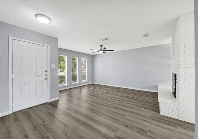 Photo 2 of Single family home for sale at 2511 Union Mill Rd, Houston, TX 77067 | MLS# 68027945 | Listing updated on 2026-09-24