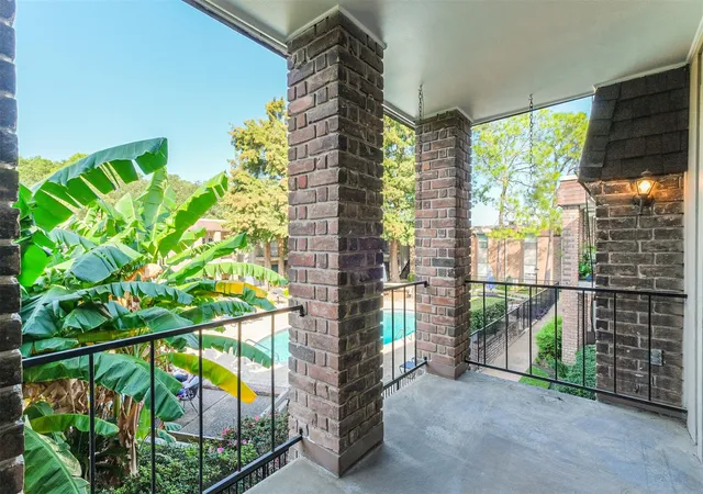 2nd image of 7575 Katy Fwy #143, Houston, TX 77024 | MLS# 20766047