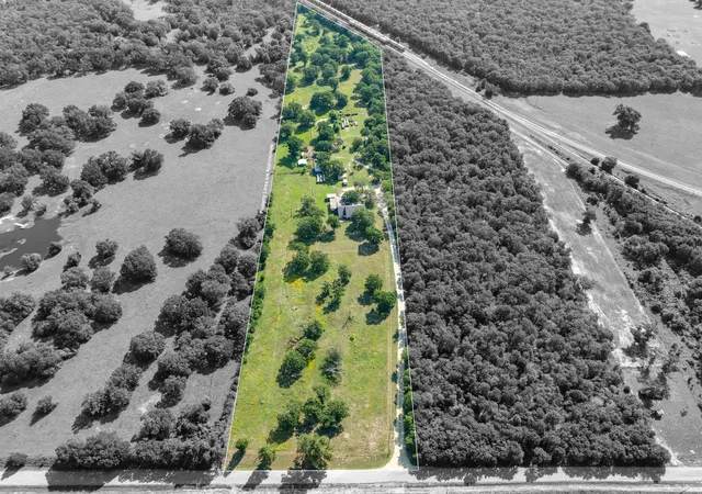 2nd image of 350 Cr 276, Bremond, TX 76629 | MLS# 35323256