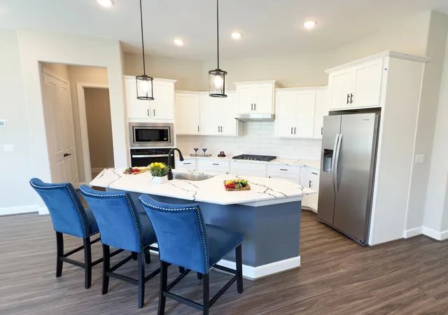 3rd image of 23606 Golden Birch, Tomball, TX 77375 | MLS# 84899847