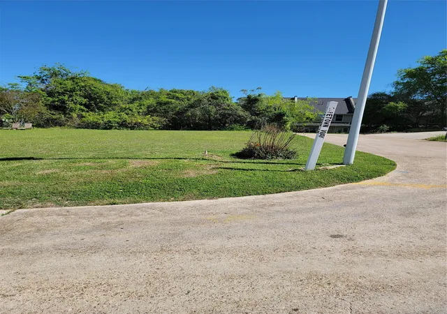 Photo 4 of Land for sale at 106 Capetown Wy, Conroe, TX 77356 | MLS# 61493567 | Listing updated on 2026-10-07