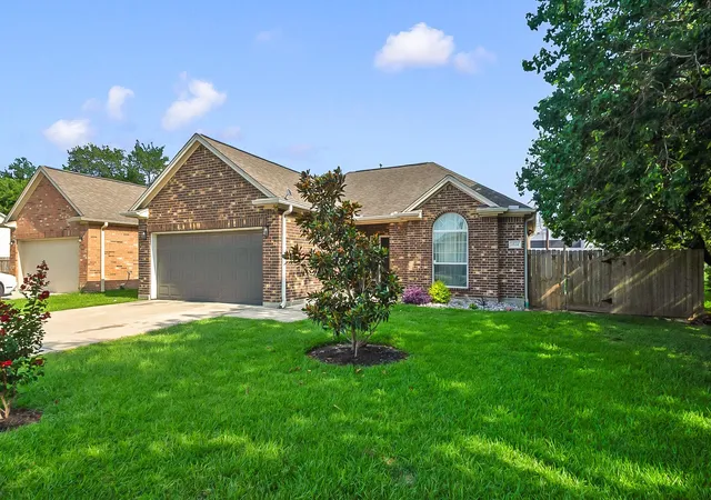 3rd image of 1524 Longley St, South Houston, TX 77587 | MLS# 4530096