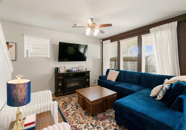 Photo 3 of Single family home for sale at 9400 Hard Rock Rd, Conroe, TX 77303 | MLS# 3077305 | Listing updated on 2026-09-12