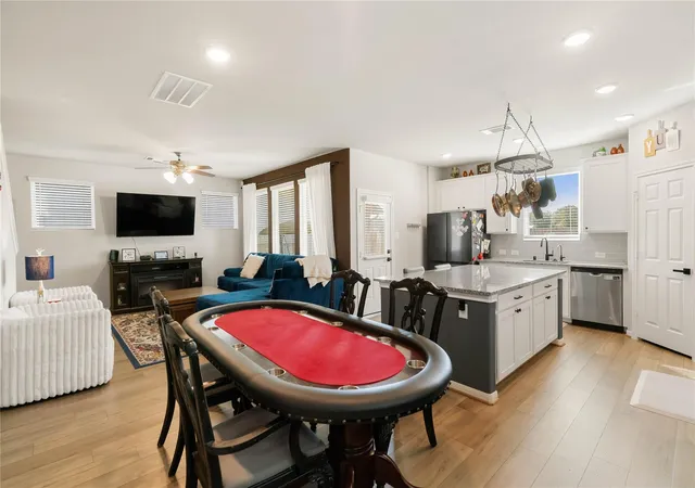 Photo 4 of Single family home for sale at 9400 Hard Rock Rd, Conroe, TX 77303 | MLS# 3077305 | Listing updated on 2026-09-12
