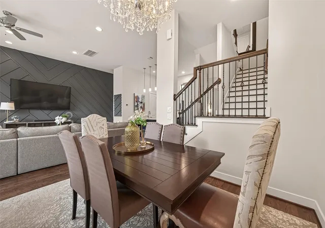 Photo 1 of Townhouse for sale at 1512 Beall St, Houston, TX 77008 | MLS# 27023119 | Listing updated on 2026-09-13