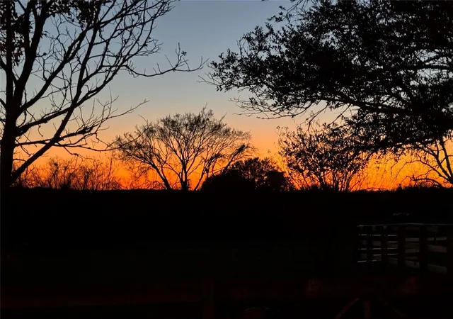 48th image of 3722 W Hilltop Dr, Chappell Hill, TX 77426 | MLS# 51732168