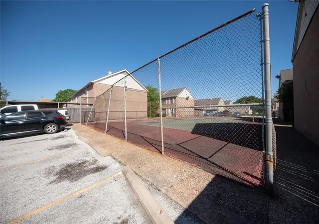 49th image of 4138 Belle Park Dr #4138, Houston, TX 77072 | MLS# 34340438