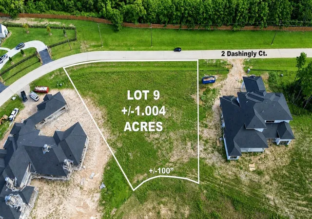4th image of 2 Dashingly Ct, Tomball, TX 77377 | MLS# 61696773