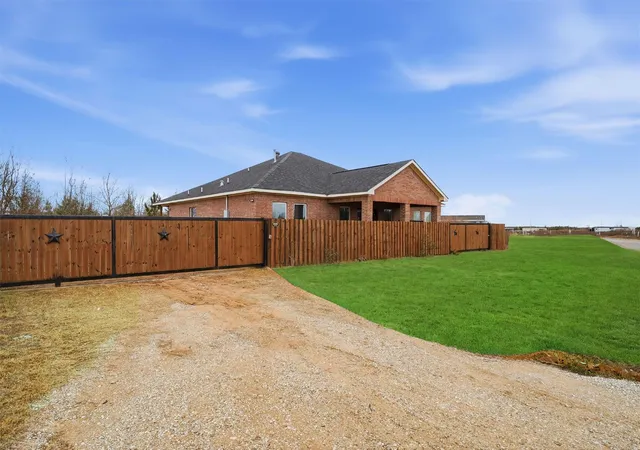 1st image of 2060 Road 5704, Cleveland, TX 77327 | MLS# 14947005