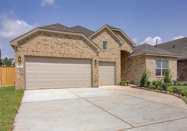 1st image of 1061 Comal Trl, Dayton, TX 77535 | MLS# 67920839