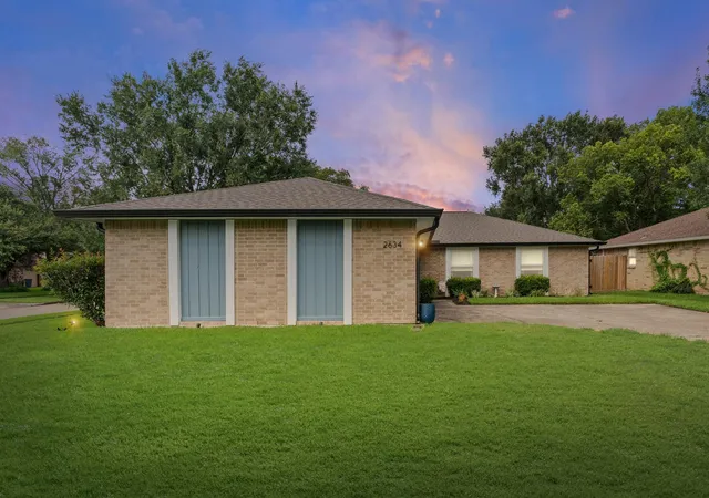 1st image of 2634 Plymouth Rock Dr, Webster, TX 77598 | MLS# 70501960