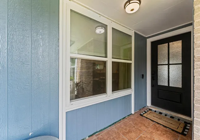 5th image of 2634 Plymouth Rock Dr, Webster, TX 77598 | MLS# 70501960