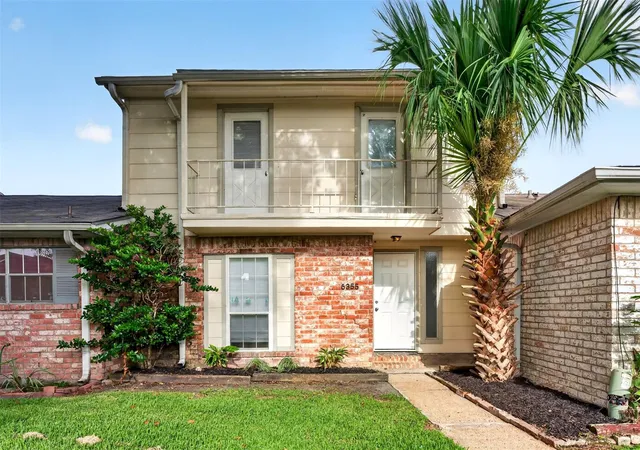 Photo 1 of Townhouse for sale at 6355 S Briar Byp Dr, Houston, TX 77072 | MLS# 92311211 | Listing updated on 2026-08-16