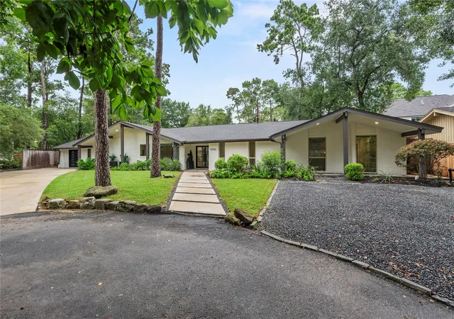 Photo 1 of Single family home for sale at 12506 Winding Brk Ln, Houston, TX 77024 | MLS# 26908635 | Listing updated on 2026-08-21