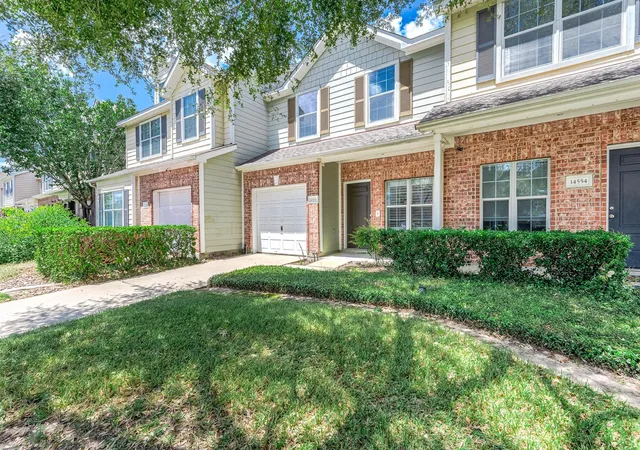 Photo 3 of Single family home for sale at 14558 Durham Chase Ln, Houston, TX 77095 | MLS# 50891825 | Listing updated on 2026-09-21