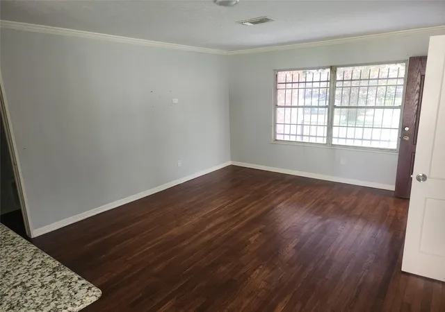 Photo 3 of Single family home for sale at 8159 Redfern Dr, Houston, TX 77033 | MLS# 77436845 | Listing updated on 2026-09-12