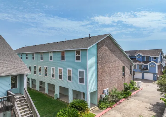 2nd image of 3100 75th St #10, Galveston, TX 77551 | MLS# 27696003