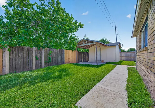 21st image of 12614 Rio Bravo St, Rosharon, TX 77583 | MLS# 28160419