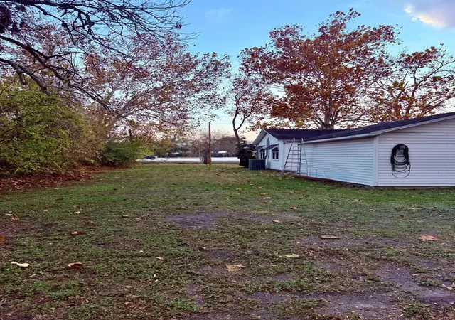 Photo 2 of Single family home for sale at 700 E Wallisville Rd, Highlands, TX 77562 | MLS# 52421752 | Listing updated on 2026-10-06