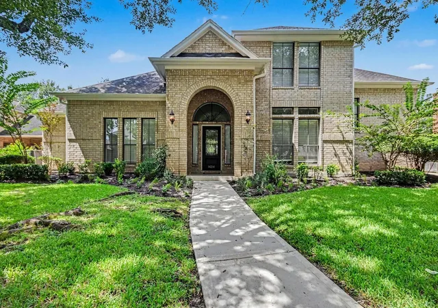 2nd image of 14214 Ridgewood Lake Ct, Houston, TX 77062 | MLS# 57311820