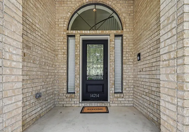 5th image of 14214 Ridgewood Lake Ct, Houston, TX 77062 | MLS# 57311820