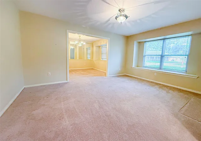 image of 112 Aster Ln, Lake Jackson, TX 77566 | MLS# 31056361