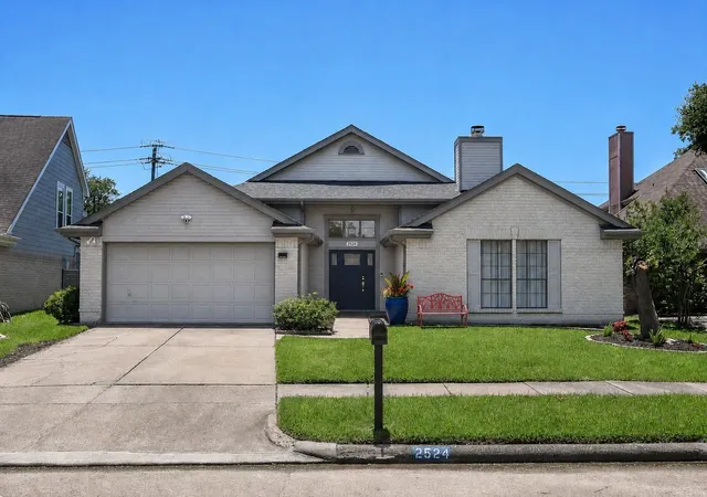 1st image of 2524 Hadley Cir, Sugar Land, TX 77478 | MLS# 74905190