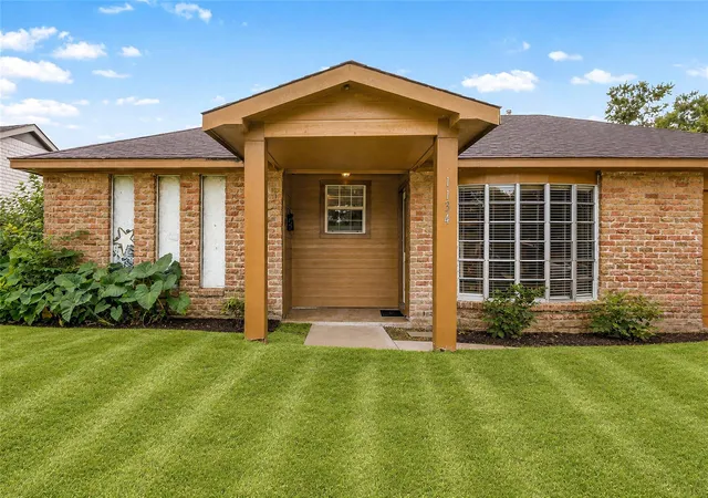 3rd image of 1134 Canterdale St, Houston, TX 77047 | MLS# 91258324