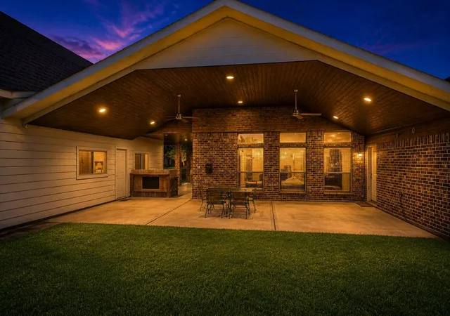 Photo 1 of Single family home for sale at 2109 Verde Valley Dr, League City, TX 77573 | MLS# 56100467 | Listing updated on 2026-09-15