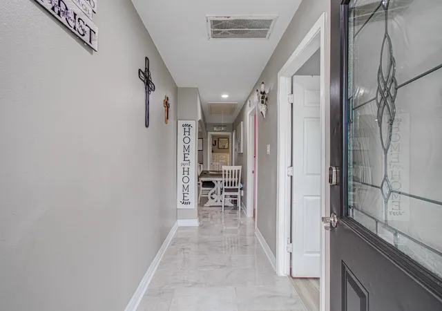 4th image of 2615 6Th Ave N, Texas City, TX 77590 | MLS# 72599915