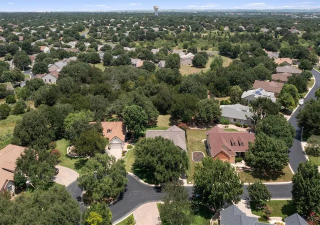 2nd image of 103 Brooks Circle, Georgetown, TX 78633 | MLS# 65213071