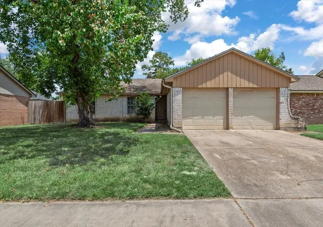 Photo 3 of Single family home for sale at 23114 Tree Bright Ln, Spring, TX 77373 | MLS# 12729019 | Listing updated on 2026-08-10